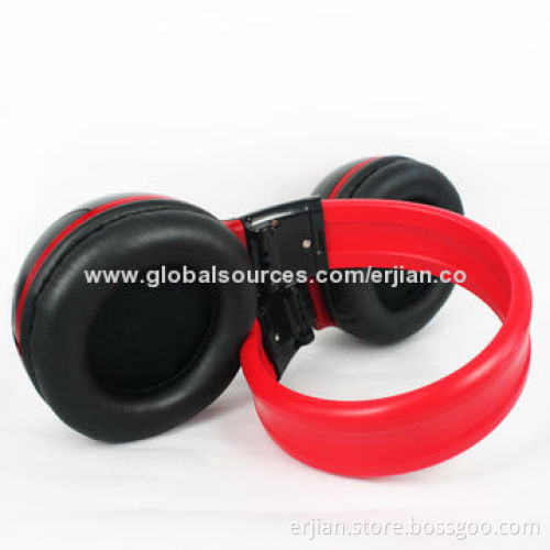 Bluetooth Handsfree Kits, Hot-selling in 2014 HK Fair with Functions of FM/Card Reader/Mic/Wired